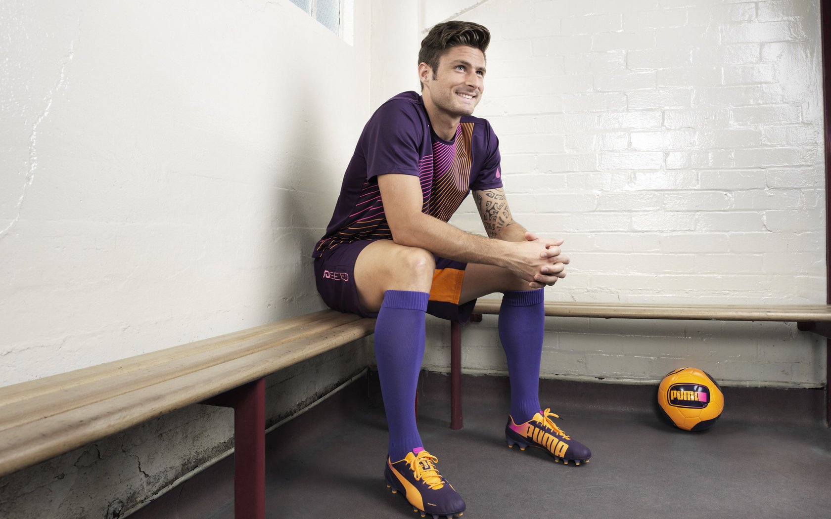 开云体育在线登入-OD记者报道:西蒙斯适应英超节奏仍需时间,西蒙斯比赛时刻